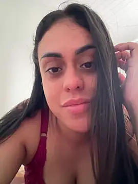 amorinha99 online show from July 11, 2026, 2:42 pm