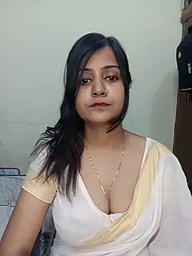 Snapshot of Miss-Riyasingh chatting on May 24, 2026, 5:07 pm Miss-Riyasingh online show from May 24, 2026, 5:07 pm