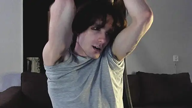 Snapshot of misterhult chatting on December 2, 2024, 3:14 pm misterhult online show from December 2, 2024, 3:14 pm