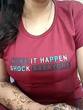 Snapshot of kaamuk_shweta chatting on February 25, 2025, 6:53 pm kaamuk shweta online show from February 25, 2025, 6:53 pm