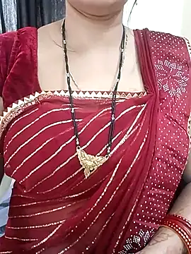 Snapshot of kaamuk_shweta chatting on February 26, 2025, 4:25 am kaamuk shweta online show from February 26, 2025, 4:25 am