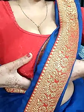 Snapshot of kaamuk_shweta chatting on March 1, 2025, 4:44 pm kaamuk shweta online show from March 1, 2025, 4:44 pm