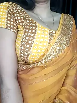 Snapshot of kaamuk_shweta chatting on March 5, 2025, 4:13 pm kaamuk shweta online show from March 5, 2025, 4:13 pm