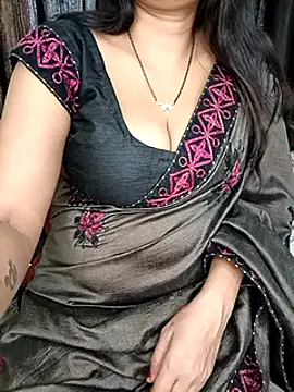 Snapshot of kaamuk_shweta chatting on March 10, 2025, 7:32 am kaamuk shweta online show from March 10, 2025, 7:32 am