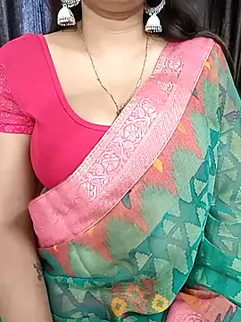 Snapshot of kaamuk_shweta chatting on March 20, 2025, 9:48 am kaamuk shweta online show from March 20, 2025, 9:48 am