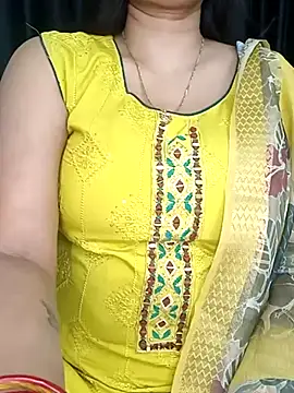 Snapshot of kaamuk_shweta chatting on March 20, 2025, 4:42 pm kaamuk shweta online show from March 20, 2025, 4:42 pm