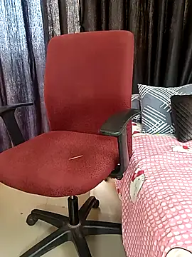 Snapshot of kaamuk_shweta chatting on March 21, 2025, 5:43 am kaamuk shweta online show from March 21, 2025, 5:43 am