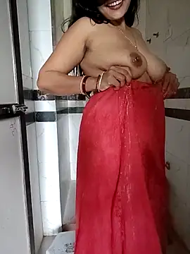 Snapshot of kaamuk_shweta chatting on September 25, 2025, 9:13 am kaamuk shweta online show from September 25, 2025, 9:13 am