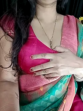 Snapshot of kaamuk_shweta chatting on September 26, 2025, 10:36 pm kaamuk shweta online show from September 26, 2025, 10:36 pm