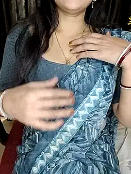 Snapshot of kaamuk_shweta chatting on September 30, 2025, 5:01 am kaamuk shweta online show from September 30, 2025, 5:01 am