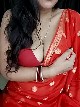 Snapshot of kaamuk_shweta chatting on October 4, 2025, 9:57 pm kaamuk shweta online show from October 4, 2025, 9:57 pm