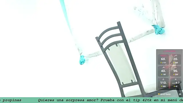 Snapshot of EmpaticBolillo chatting on February 12, 2025, 7:56 pm EmpaticBolillo online show from February 12, 2025, 7:56 pm