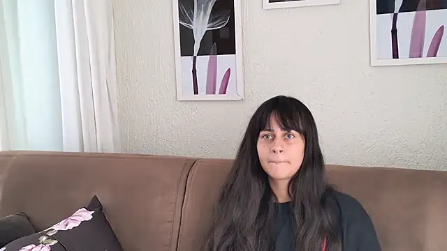 Blue butterfly online show from January 15, 2025, 4:43 pm