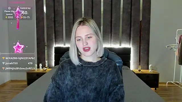 Snapshot of _Sarah_Soul_ chatting on January 1, 2025, 5:54 am Sarah Soul online show from January 1, 2025, 5:54 am
