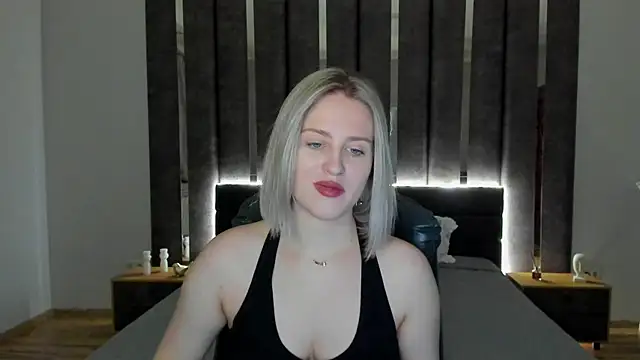 Snapshot of _Sarah_Soul_ chatting on January 2, 2025, 12:55 am Sarah Soul online show from January 2, 2025, 12:55 am