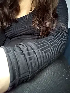 MerriamxHot online show from December 26, 2024, 1:18 am