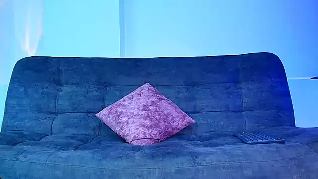 alexander collin02 online show from September 30, 2025, 1:16 pm