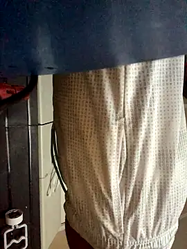 yosparky online show from October 20, 2025, 9:04 pm