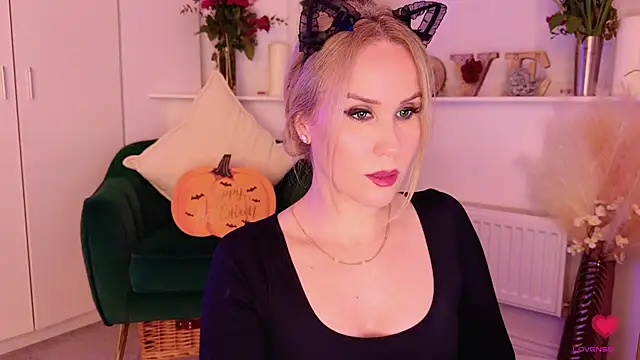 Myassistant online show from October 27, 2025, 7:07 pm