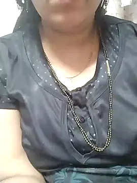 jiyahot1432 online show from December 16, 2025, 3:11 am