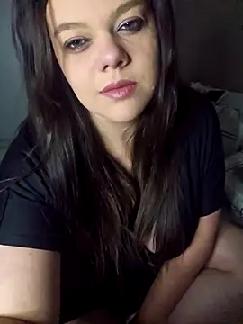 Snapshot of CheekyCurvesSA chatting on November 29, 2025, 3:09 am CheekyCurvesSA online show from November 29, 2025, 3:09 am