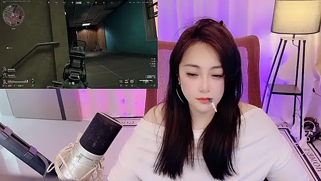 Daisy-77 online show from July 10, 2026, 2:19 pm