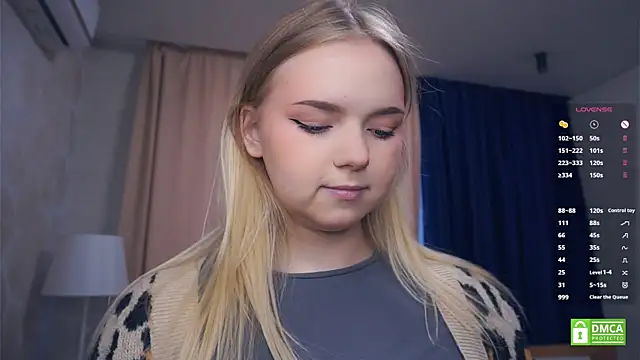 ZaraCreedon online show from November 16, 2025, 5:13 am