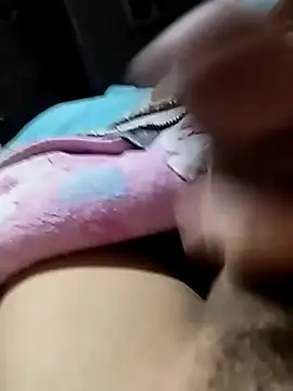 Eduardodj1977 online show from April 2, 2026, 2:53 am