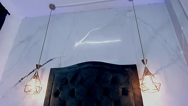 annyvans online show from November 25, 2025, 9:37 pm