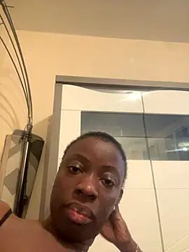 pupine35 online show from November 18, 2025, 6:18 am