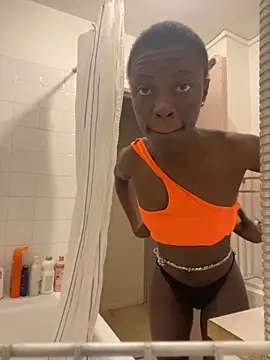 pupine35 online show from November 21, 2025, 12:59 pm