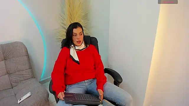 Snapshot of Ada_Monroe10 chatting on October 16, 2025, 1:34 pm Ada Monroe10 online show from October 16, 2025, 1:34 pm