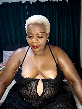 Snapshot of dirasweetlipsxx chatting on July 9, 2026, 7:51 pm dirasweetlipsxx online show from July 9, 2026, 7:51 pm