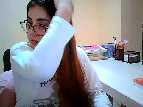 maliamiller online show from October 2, 2025, 4:30 am