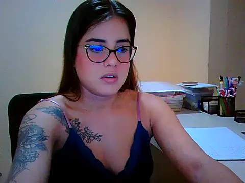 maliamiller online show from March 25, 2026, 9:37 am