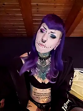 Snapshot of Purple_Coffin666 chatting on February 8, 2025, 4:25 pm Purple Coffin666 online show from February 8, 2025, 4:25 pm