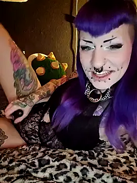 Snapshot of Purple_Coffin666 chatting on February 9, 2025, 3:43 am Purple Coffin666 online show from February 9, 2025, 3:43 am