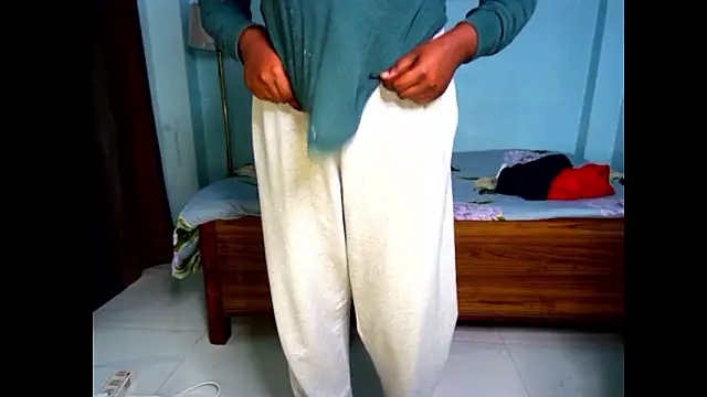 Snapshot of expression_queen chatting on February 3, 2026, 3:17 pm expression queen online show from February 3, 2026, 3:17 pm