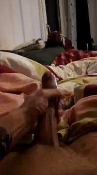 Tommi3720 online show from February 3, 2025, 10:32 pm