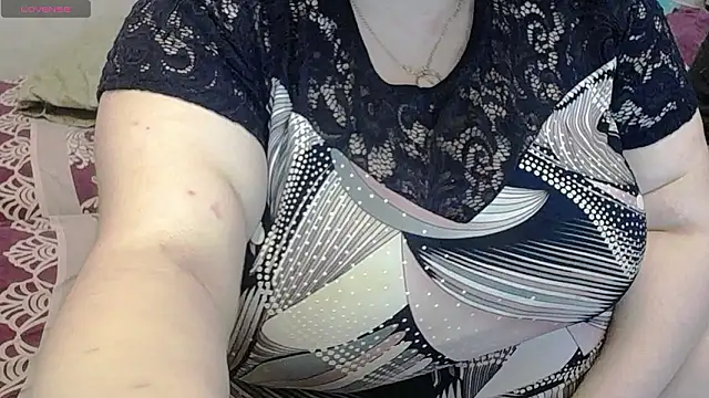 lisa Black00 online show from March 8, 2026, 2:21 pm