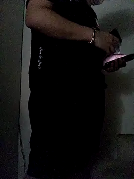 Snapshot of KeptupHack chatting on November 18, 2025, 3:12 am KeptupHack online show from November 18, 2025, 3:12 am