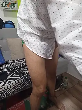 latinmartin73 online show from October 14, 2025, 10:54 pm