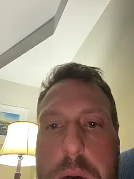 ScarletCeiling87 online show from October 30, 2025, 1:07 am