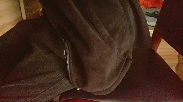 huzi518 online show from November 22, 2025, 6:56 am