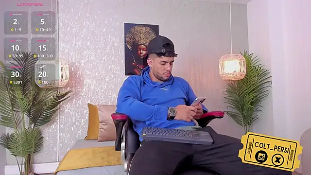 Colt Perci online show from February 4, 2025, 4:59 am