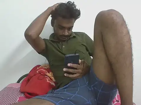 hot dark chocolate08 online show from October 5, 2025, 4:38 pm