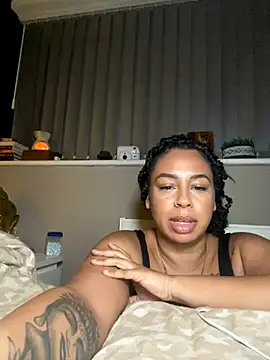 bigbootyjayda online show from December 13, 2025, 8:47 pm