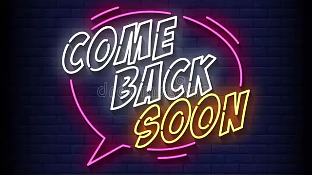 Snapshot of Michelle_054 chatting on March 22, 2025, 6:47 pm Michelle 054 online show from March 22, 2025, 6:47 pm