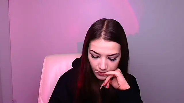 Snapshot of Sandy_GG chatting on December 8, 2024, 7:37 am Sandy GG online show from December 8, 2024, 7:37 am