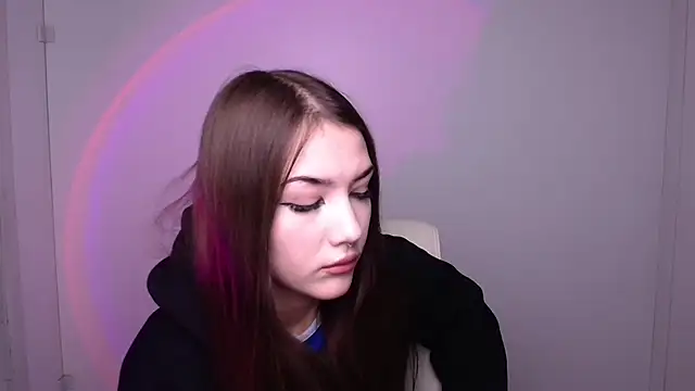Snapshot of Sandy_GG chatting on December 14, 2024, 10:45 am Sandy GG online show from December 14, 2024, 10:45 am